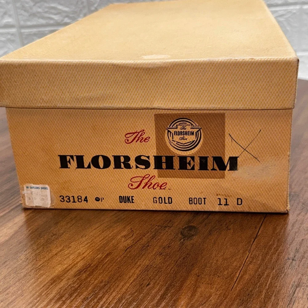 NOS Vintage 70s Florsheim Duke Leather Boots 11 D Gold Tan Side Zip Beatle NIB⁠